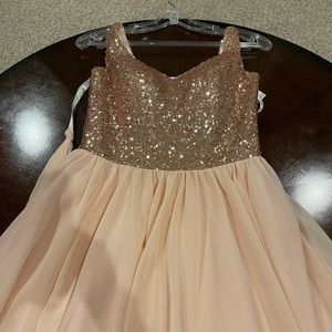 Special Event/Occasion dress NEVER WORN!(Ages 12-15)